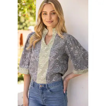 Wide Half Sleeve Color Block Top