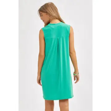 Solid Color Wrinkle-Free Sleeveless Dress