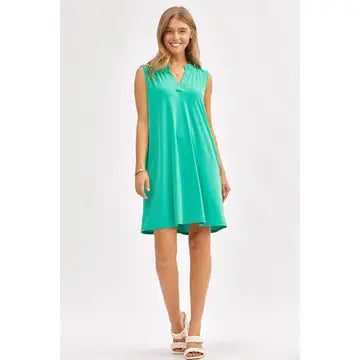 Solid Color Wrinkle-Free Sleeveless Dress